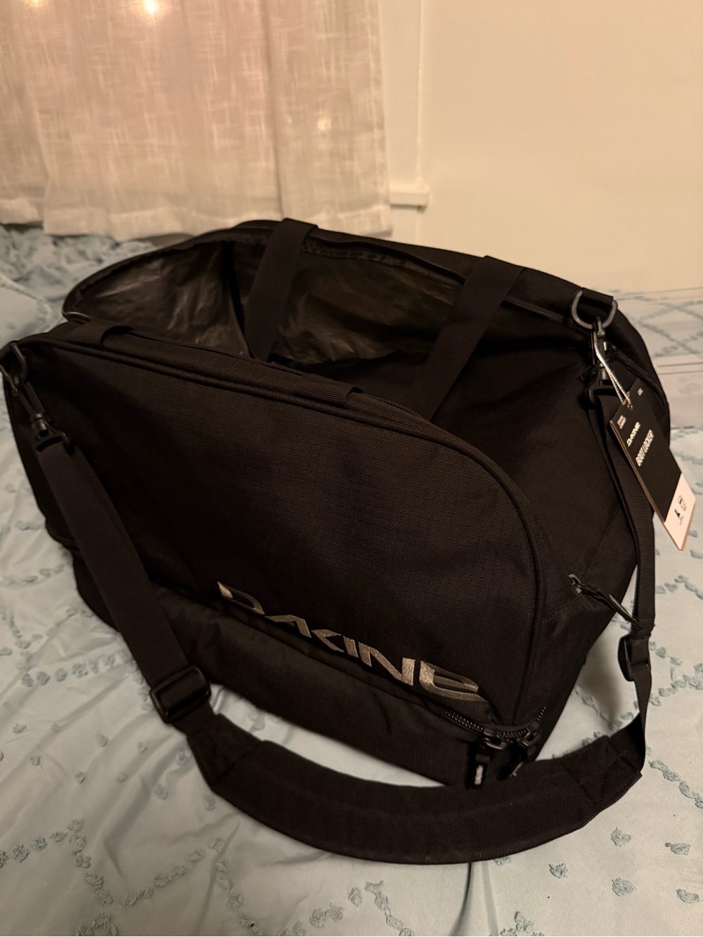 Dakine Black Boot Locker Ski Boot Travel Bag NWT 69L - Picture 3 of 11